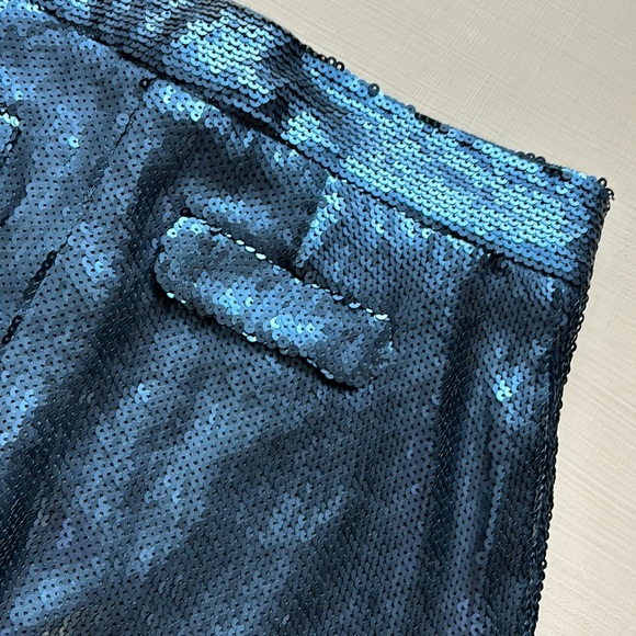 Sequinned Shorts in matte navy - Picture 5 of 12